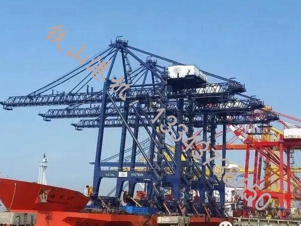 湖南衡陽岸橋廠家岸橋工作起來效率高，節(jié)省空間